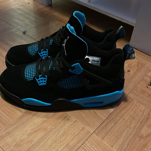 jordan’s blue - Picture 2 of 2